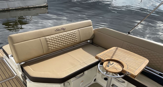 Sea Ray 250 SDXE