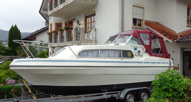 Viking 22 mit Trailer